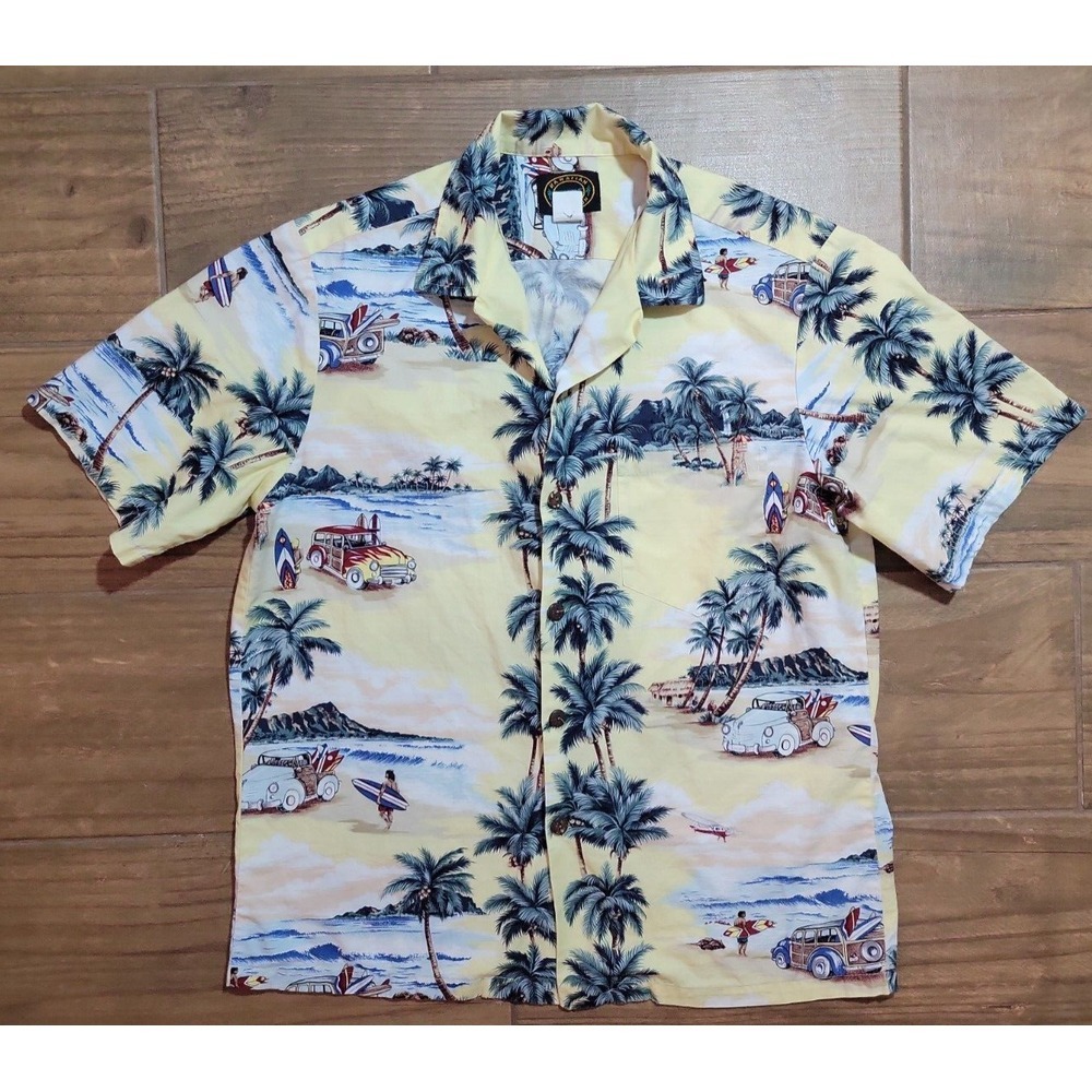 Hawaiian Reserve Collection Shirt Mens M SS Button Up Cotton Classic Cars